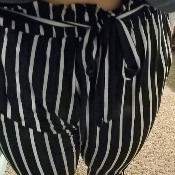 Black and White Striped Paperbag Pants - Picture 3 of 3